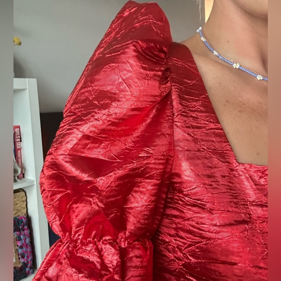 Red Metallic Lamé Dress - Picture 4 of 5